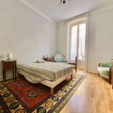 'le Regina', Vue Mer, Plein Centre, Unique アパート マントン