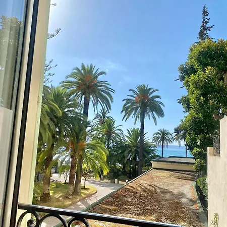 Appartamento 'le Regina', Vue Mer, Plein Centre, Unique Mentone