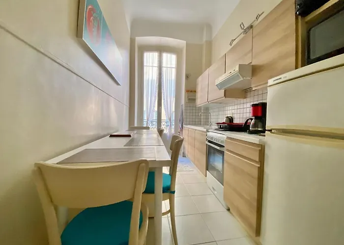 'le Regina', Vue Mer, Plein Centre, Unique * マントン